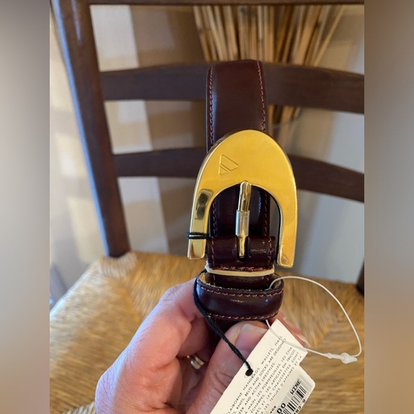 🆕 LIZ CLAIBORNE DARK BROWN WOMAN'S BONDED LEATHER BELT SIZE MEDIUM NEW WITH TAG - Picture 2 of 9